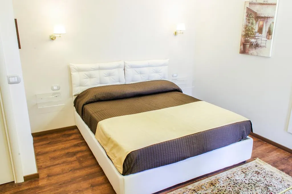 96 Guest House Reggio Calabria 2*,  Italy